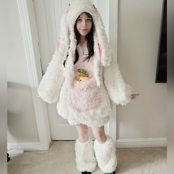 Fluffy kawaii bunny costume 🐰 Easter 🐰 Cosplay 🐰 Halloween - Picture 3 of 6